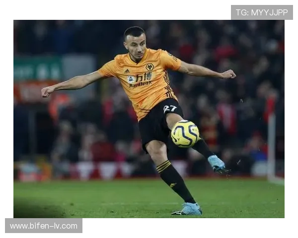 乐鱼精选足篮比分专家英超大师前瞻首发冲击足彩10万